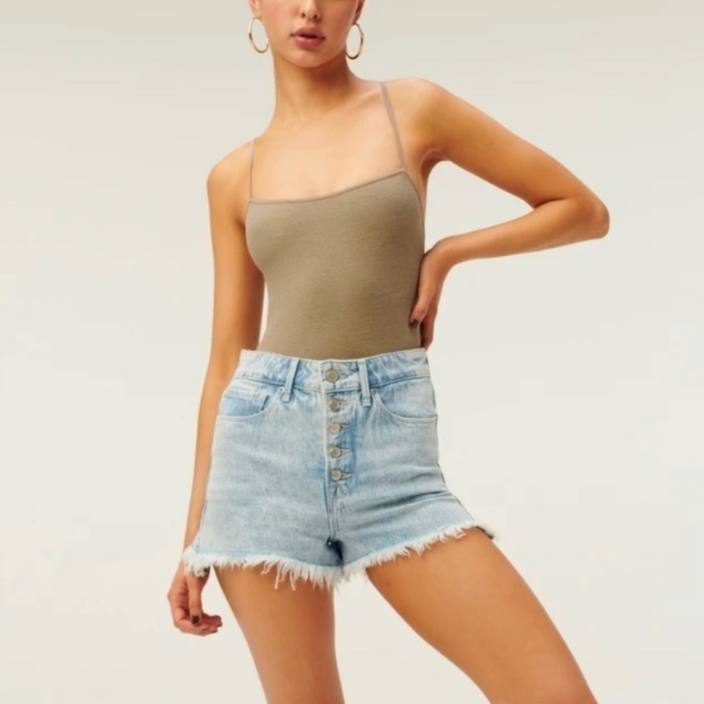 Good American Bombshell Raw Hem Exposed Button Shorts in Blue 687 Size 8/29